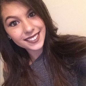 Meet your Posher, Bethany